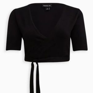 TORRID 1X Black Shrug Wrap Front Short Sleeve Fitted Sweater